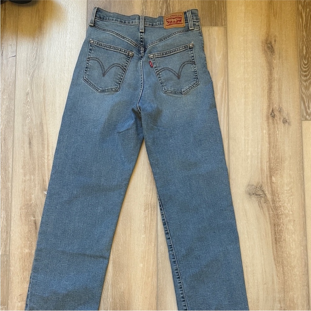 Levi’s Ribcage Straight jeans